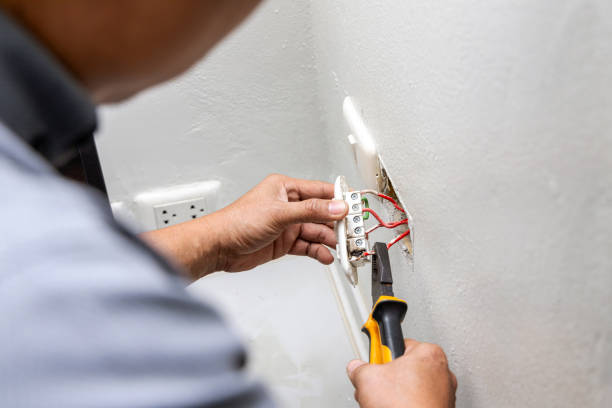 Best Affordable Emergency Electrician  in Chackbay, LA